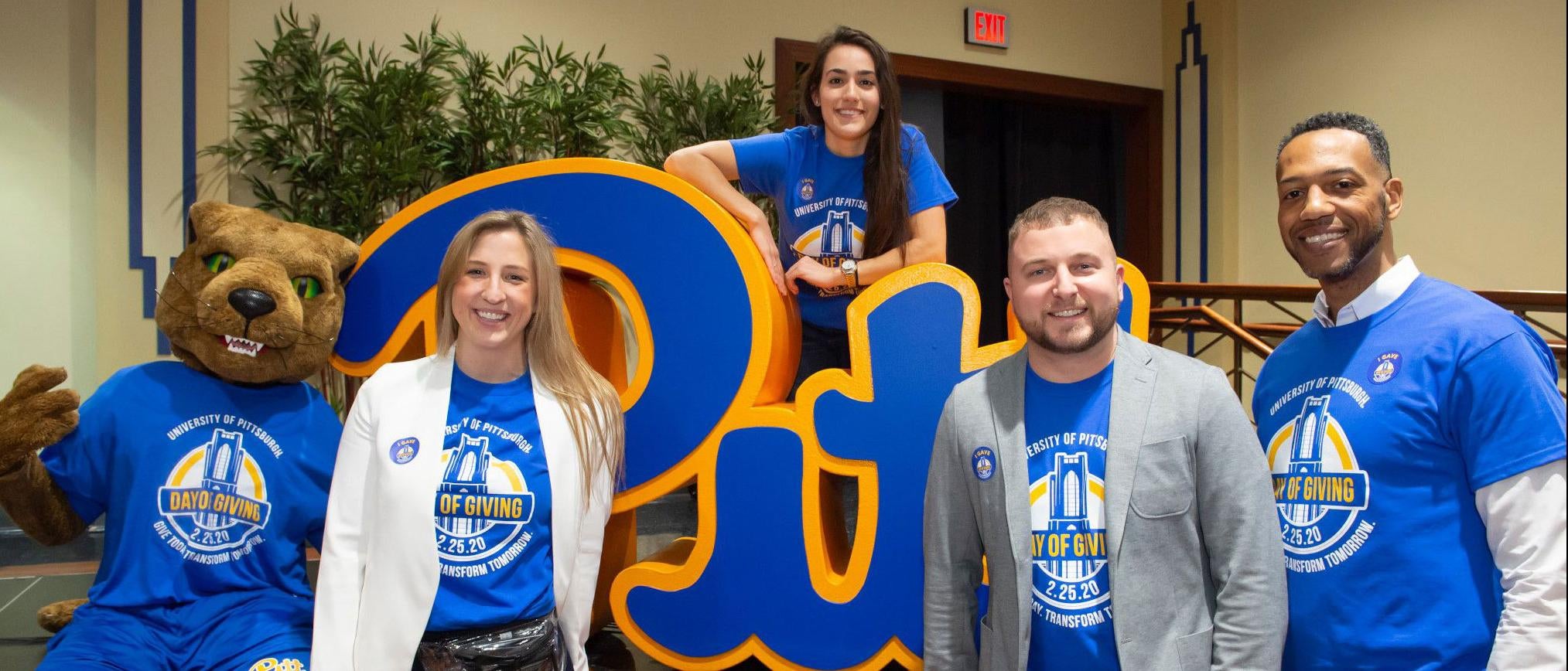 Pitt Day of Giving Group Photo