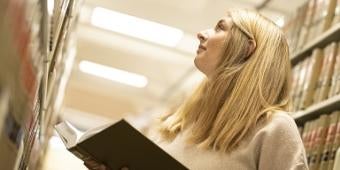 Student in library